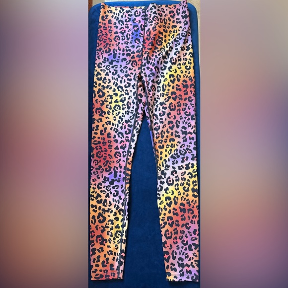 Savage X Fenty Hotline Caramel Leopard Legging & Sports Bra Set - Picture 5 of 8